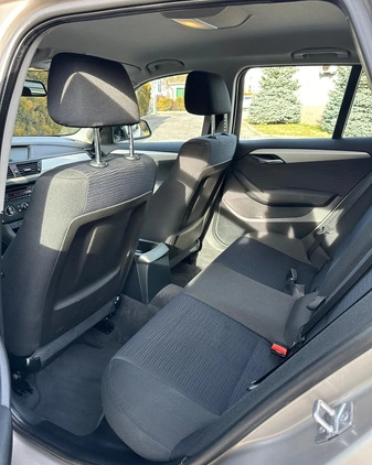 BMW X1 cena 49999 przebieg: 149500, rok produkcji 2014 z Zawiercie małe 596